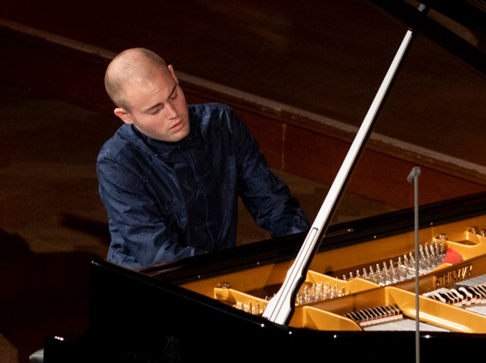 Czech National Symphony Orchestra with Alon Kariv, piano