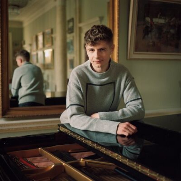 Pavel Kolesnikov: Feldman's Triadic Memories