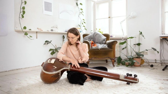 Explore Ensemble & EXAUDI: Eight Lines