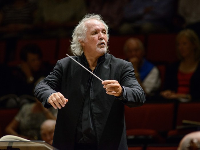Runnicles conducts Bruckner 8